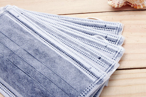 Khẩu trang y tế than hoạt tính