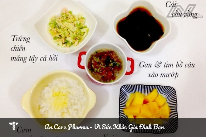 thực đơn ăn dặm cho bé 1 tuổi