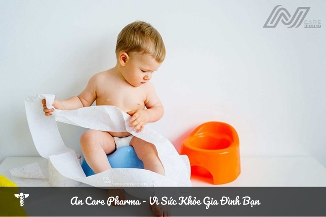 Nguyên nhân trẻ bị táo bón