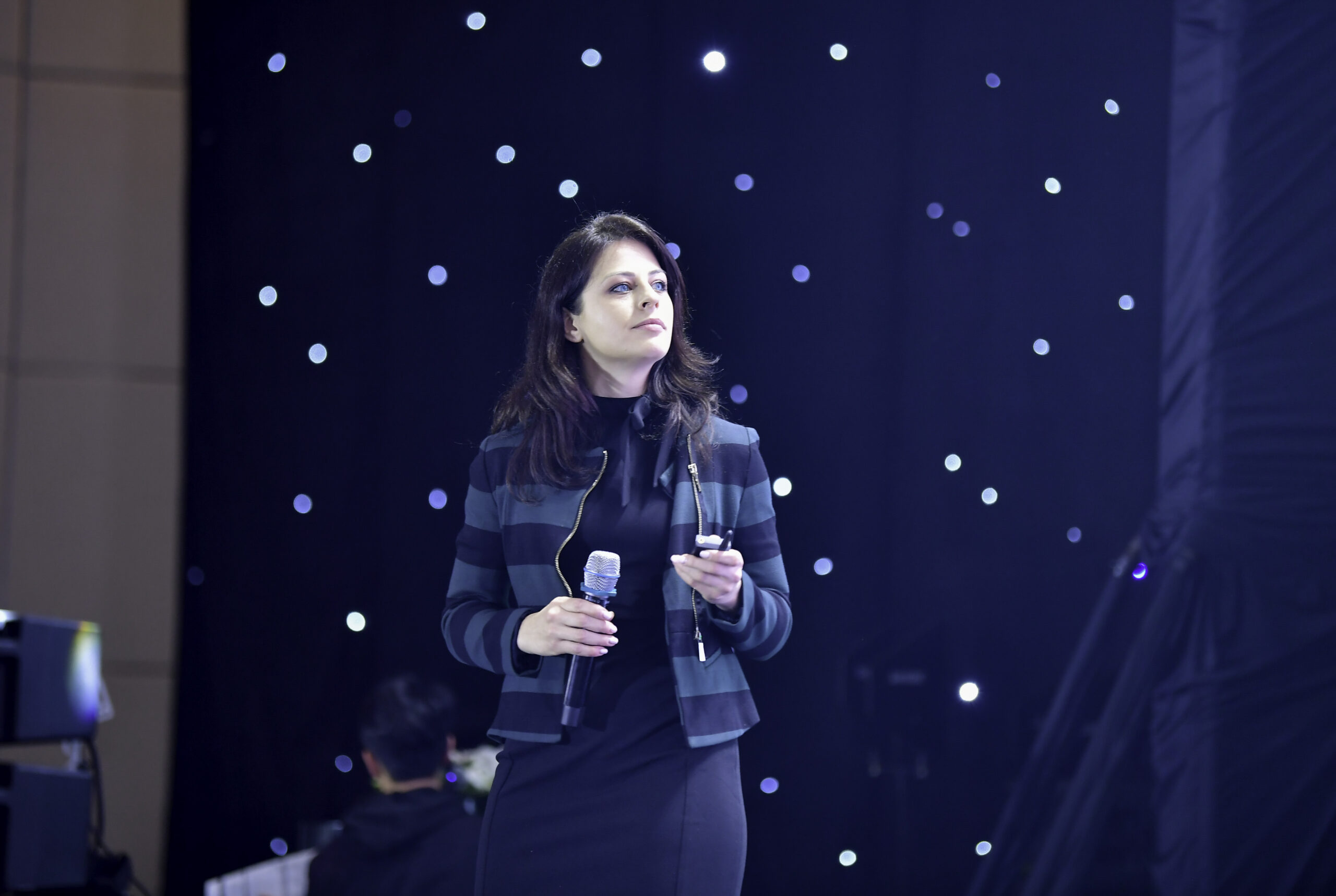 Bà Eva Colnaric – Trưởng phòng Quản lý sản phẩm Pharmalinea Pharma