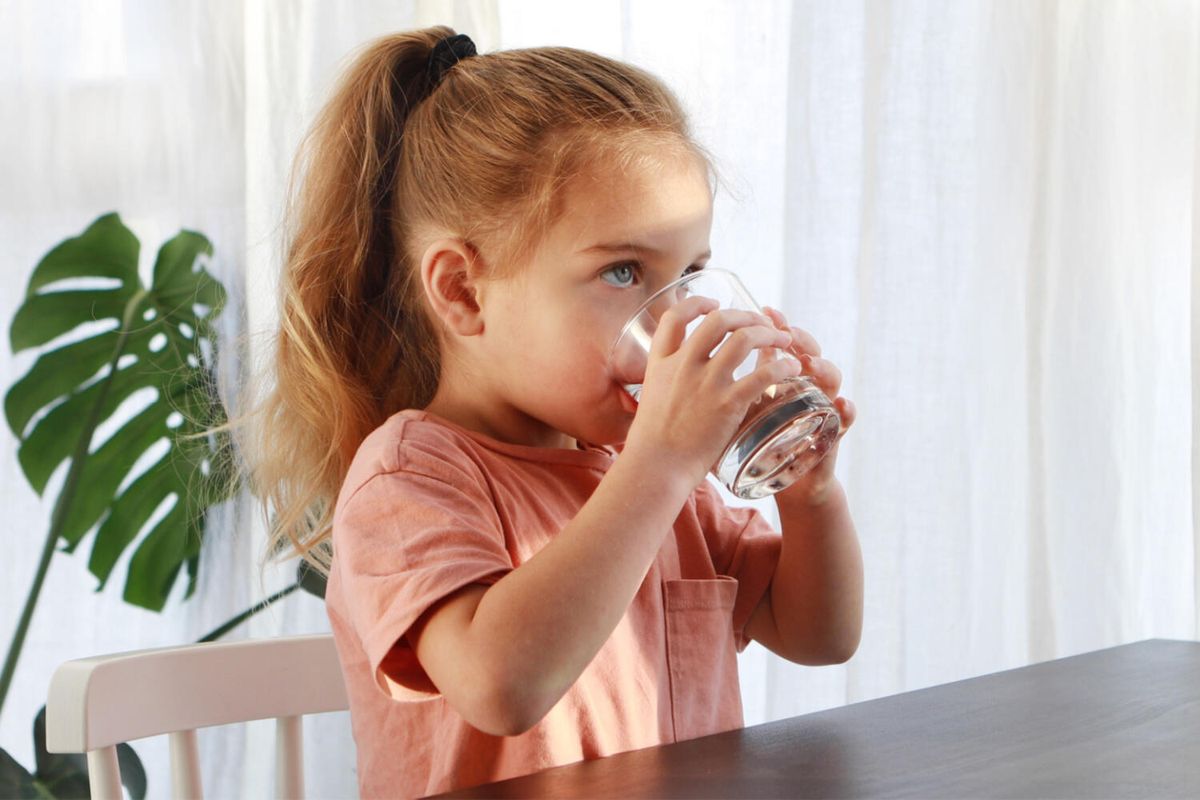 Bù nước và điện giải cho trẻ tiêu chảy